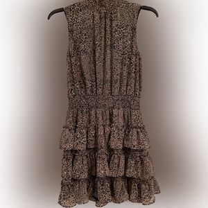 1.State cheetah 🐆 print dress